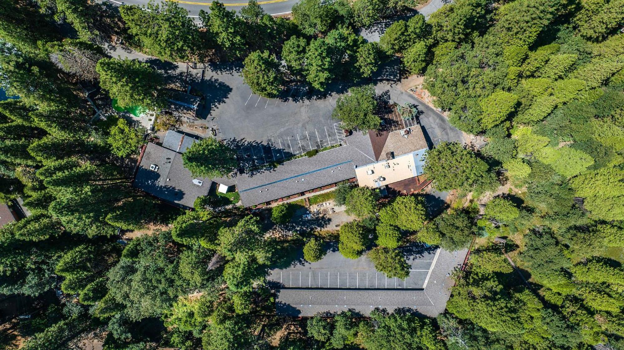 Narrow Gauge Inn Fish Camp Exterior photo